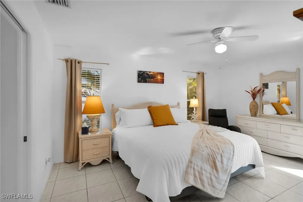 310 SE 27th Terrace Cape Coral FL 33904
