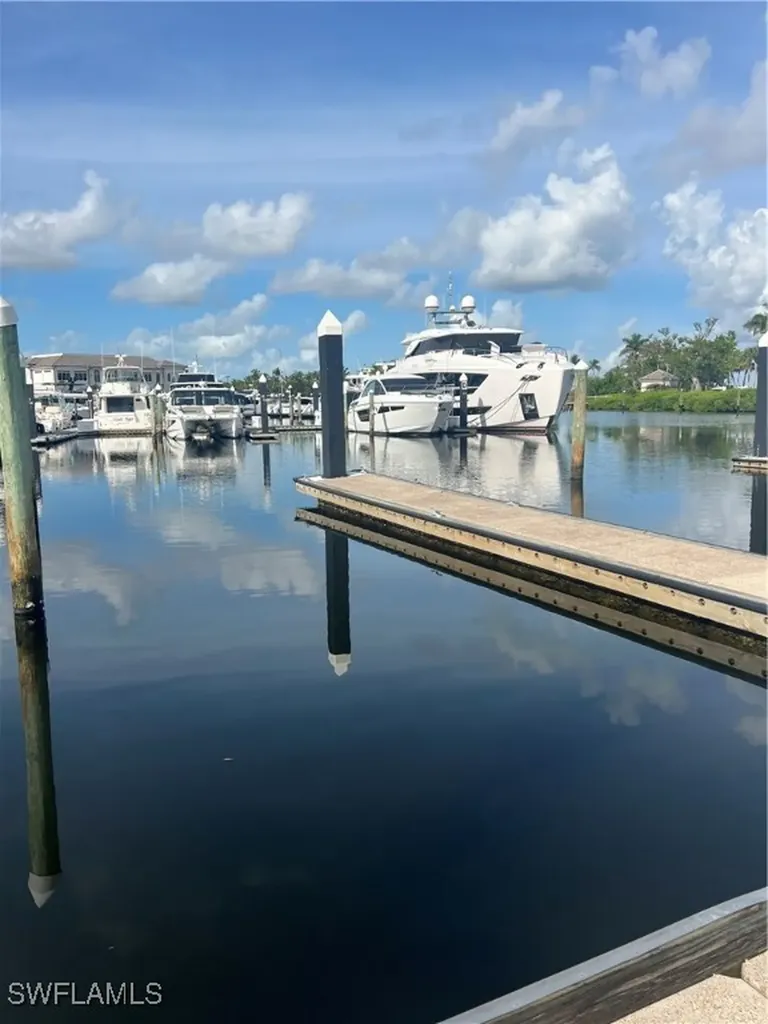 50' Boat Slip E-20 Gulf Harbour Marina Fort Myers FL 33908