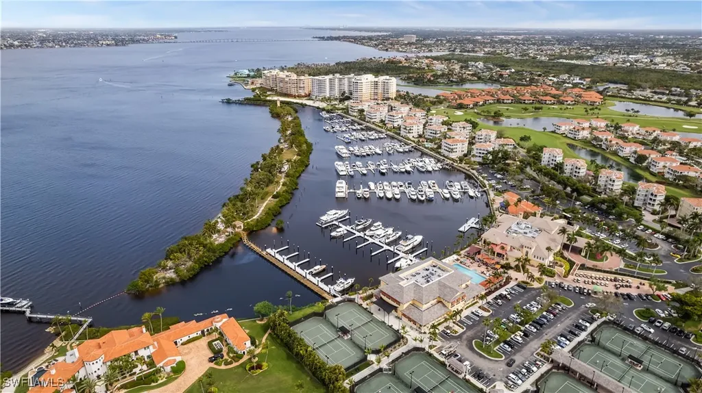 50' Boat Slip E-20 Gulf Harbour Marina Fort Myers FL 33908