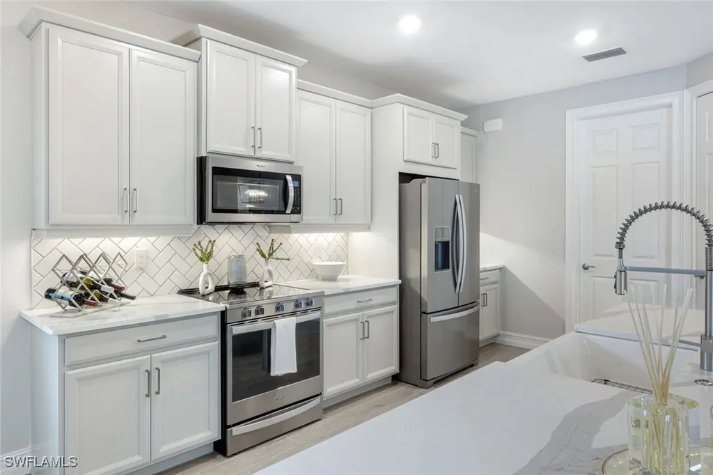 28086 Captiva Shell Loop Bonita Springs FL 34135