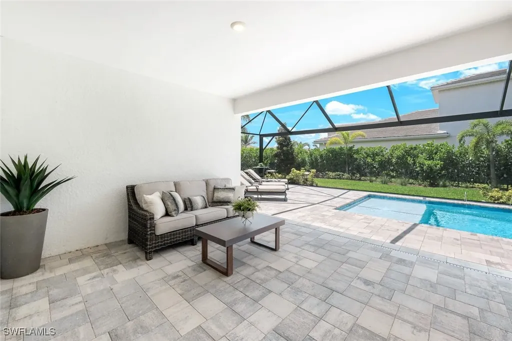 28086 Captiva Shell Loop Bonita Springs FL 34135