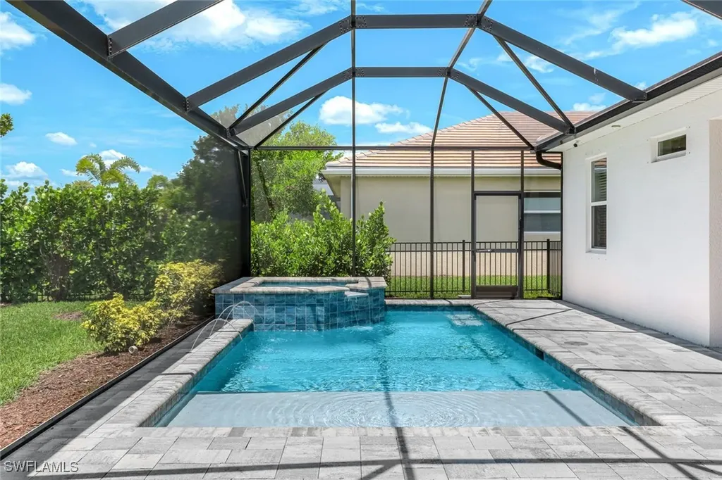 28086 Captiva Shell Loop Bonita Springs FL 34135