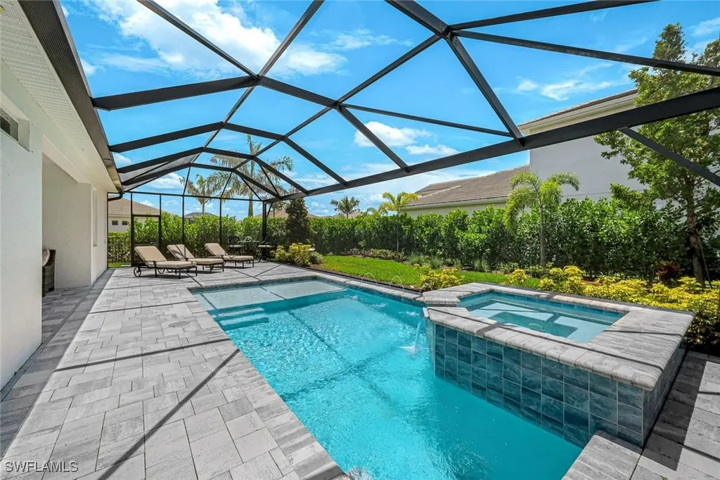 28086 Captiva Shell Loop Bonita Springs FL 34135