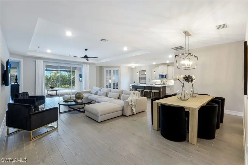 28086 Captiva Shell Loop Bonita Springs FL 34135