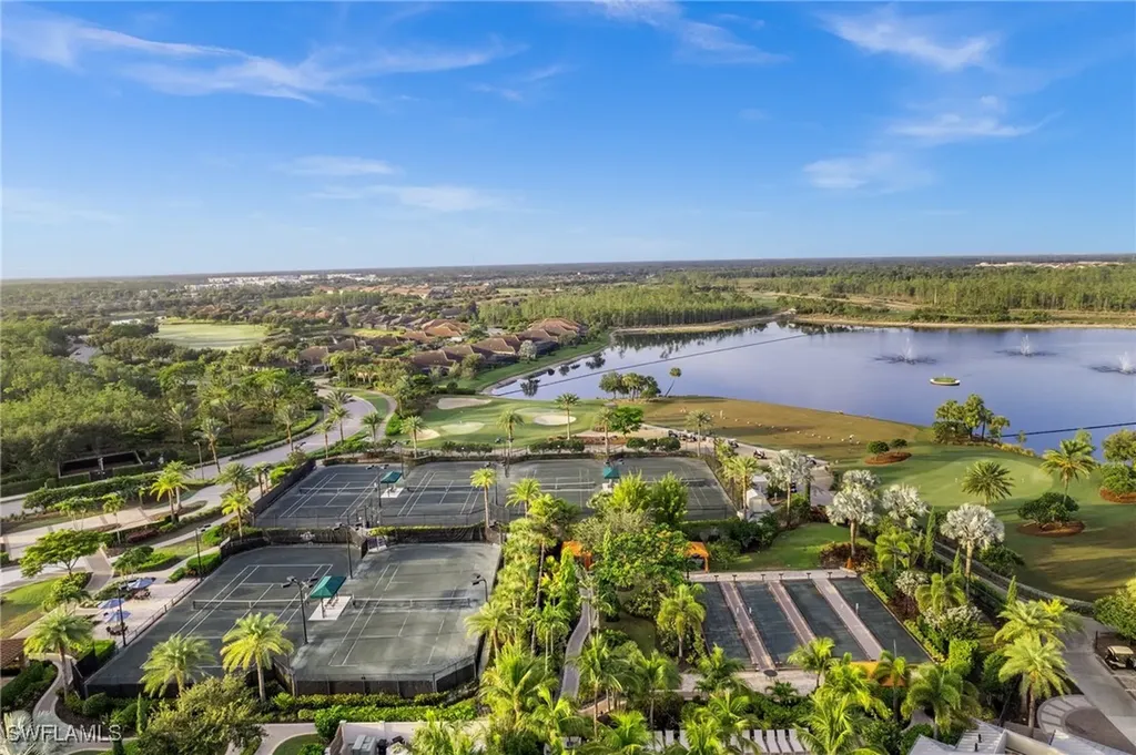 9366 Pocida Court Naples FL 34119