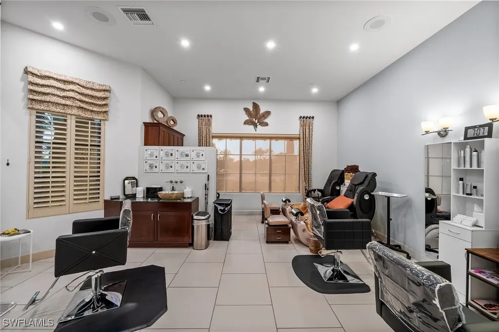 9366 Pocida Court Naples FL 34119