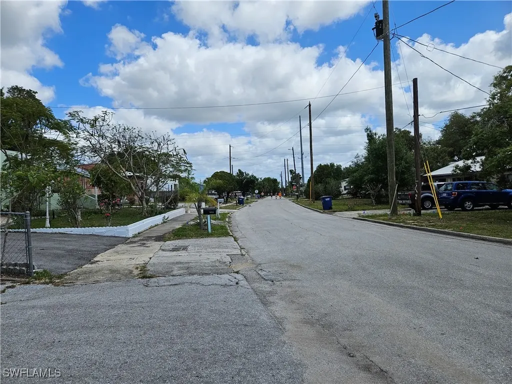1112 Evanston Street Sebring FL 33870
