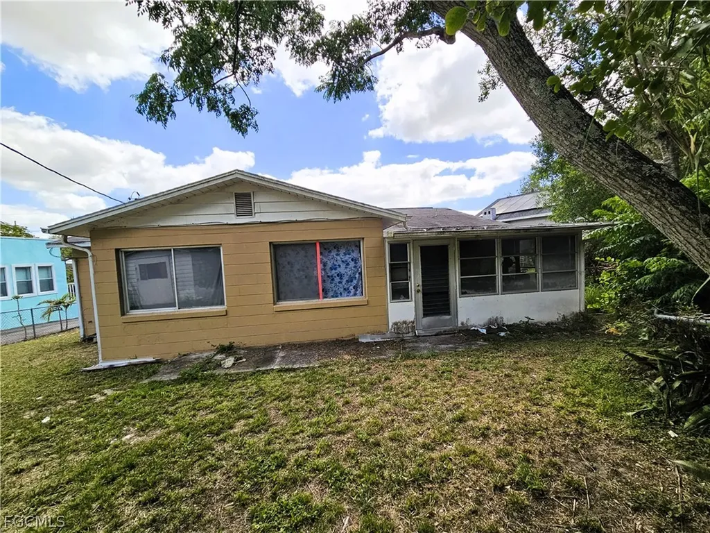 1112 Evanston Street Sebring FL 33870