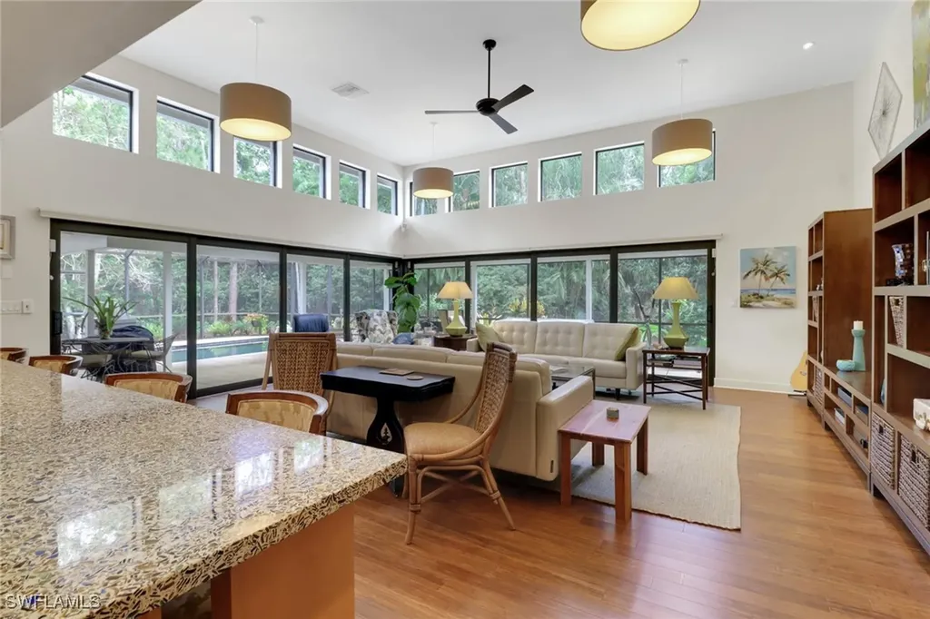 Naples FL, 2294 Royal Lane