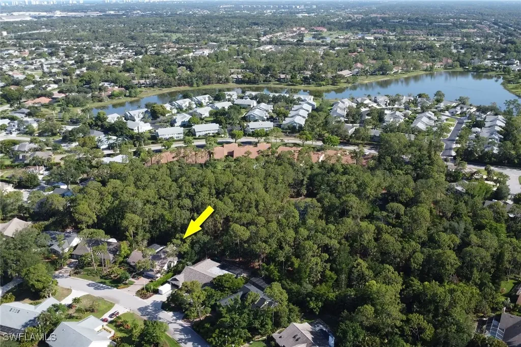 2294 Royal Lane Naples FL 34112