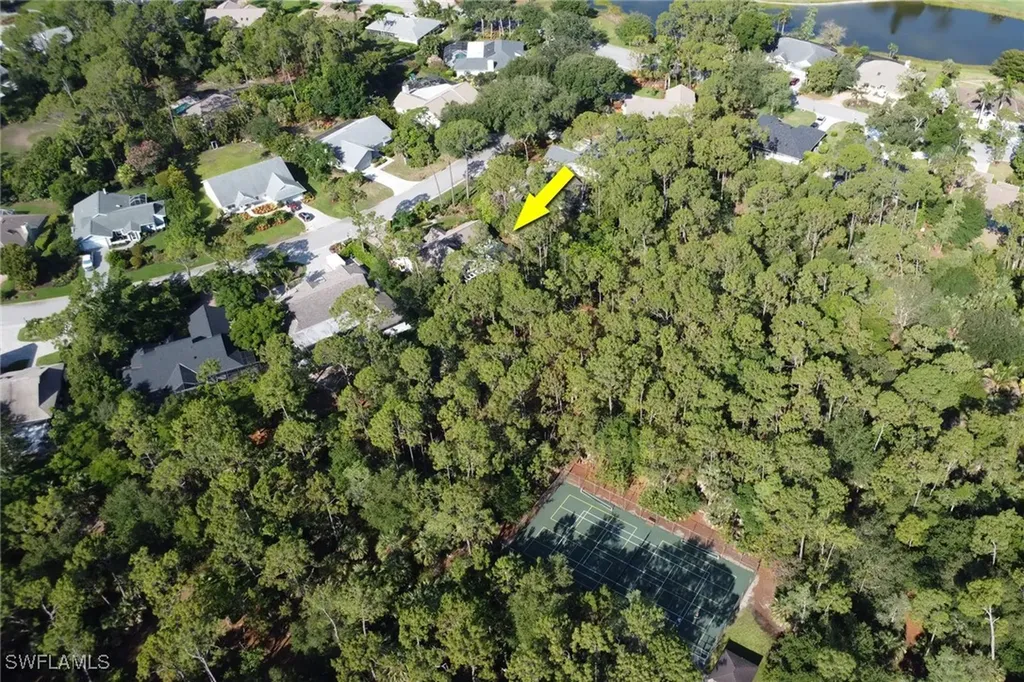 2294 Royal Lane Naples FL 34112