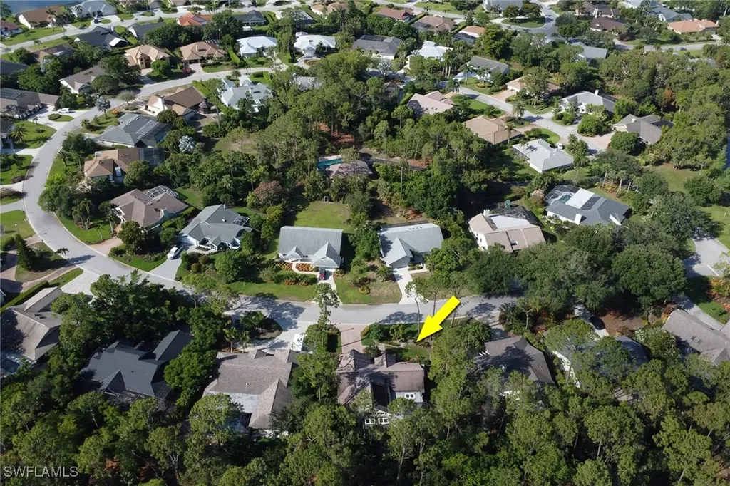 2294 Royal Lane Naples FL 34112
