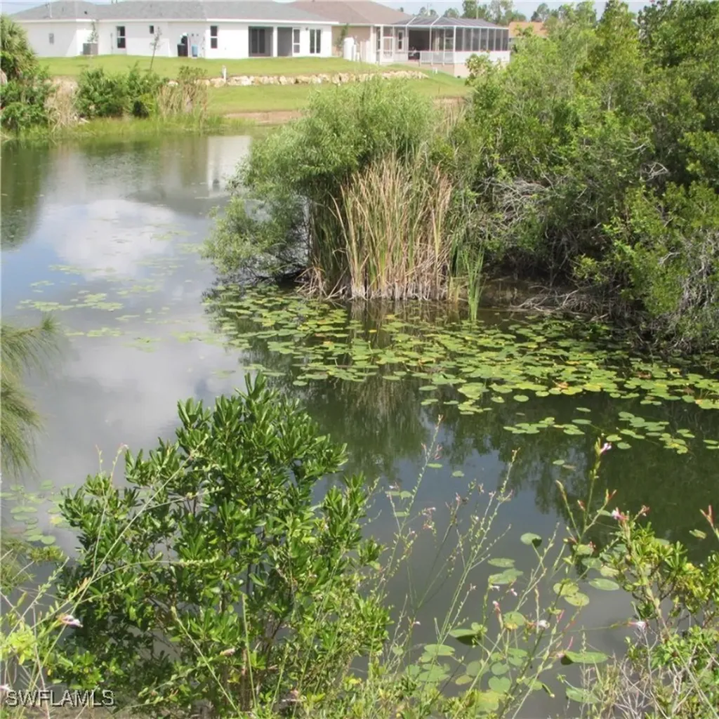 4410 Connection Avenue Cape Coral FL 33909