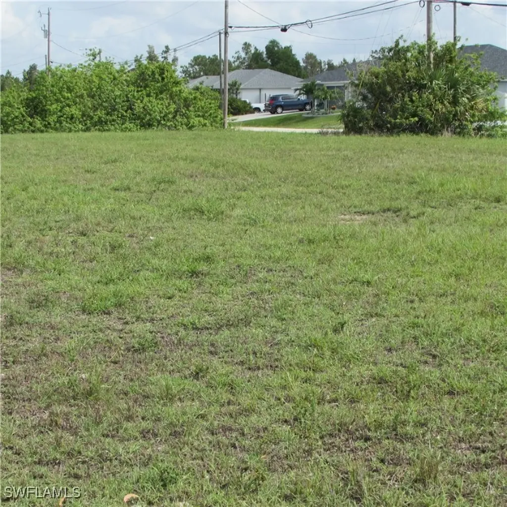 4410 Connection Avenue Cape Coral FL 33909