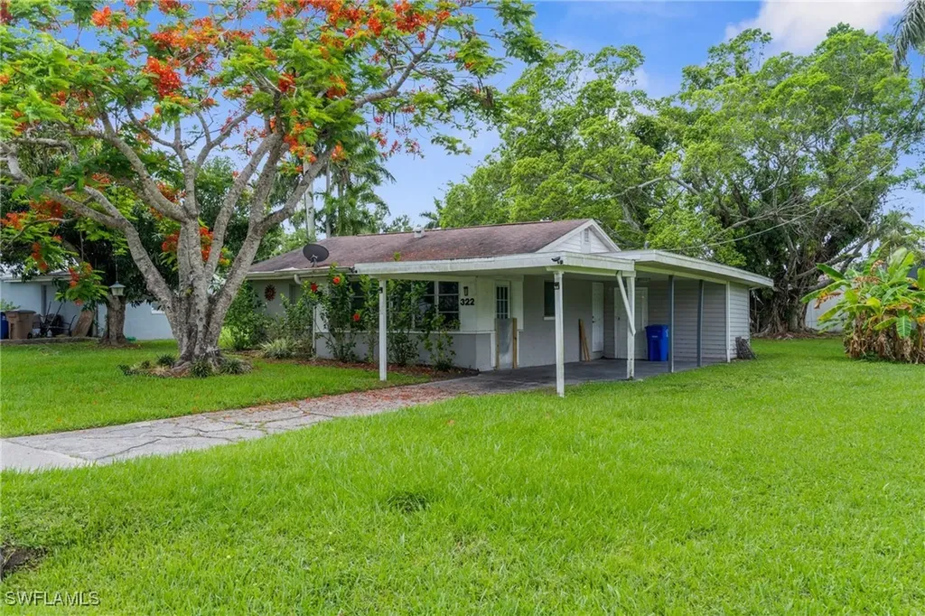 322 New York Drive Fort Myers FL 33905