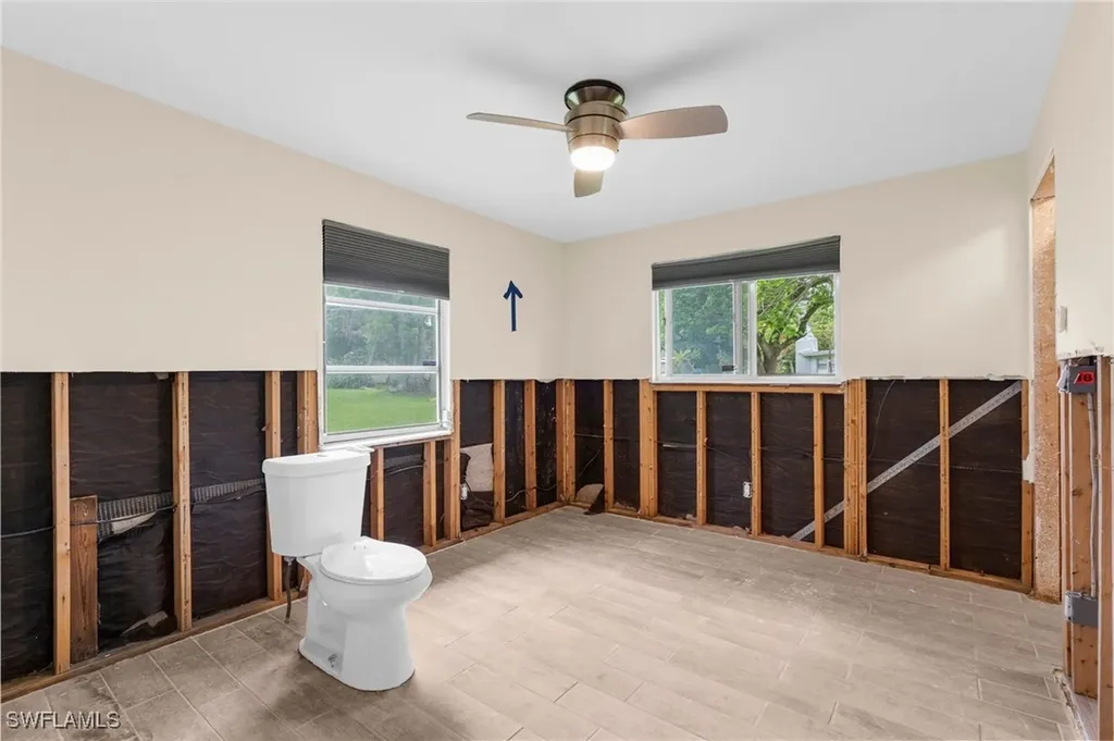 322 New York Drive Fort Myers FL 33905