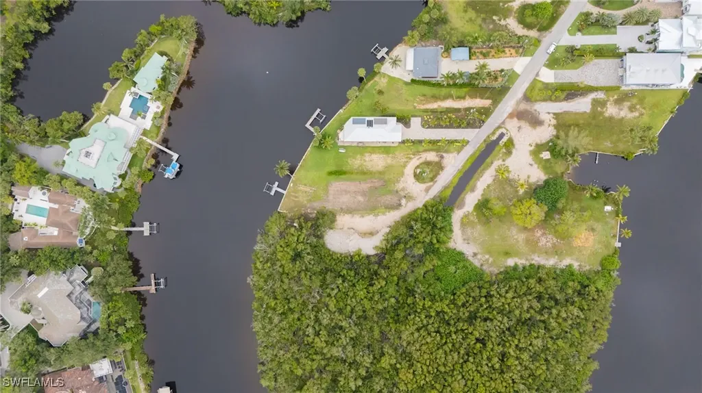 27510 Big Bend Road Bonita Springs FL 34134