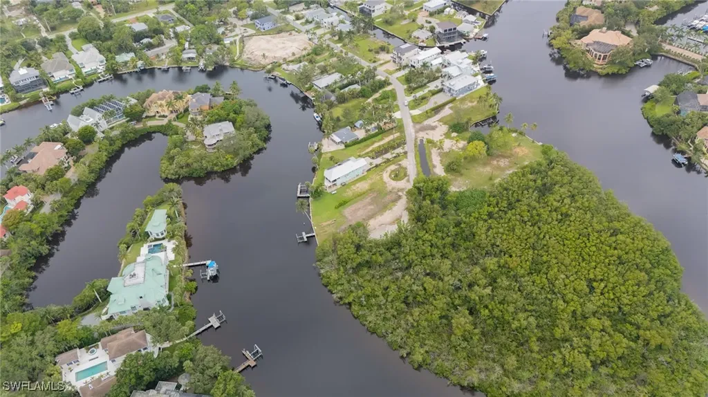 27510 Big Bend Road Bonita Springs FL 34134