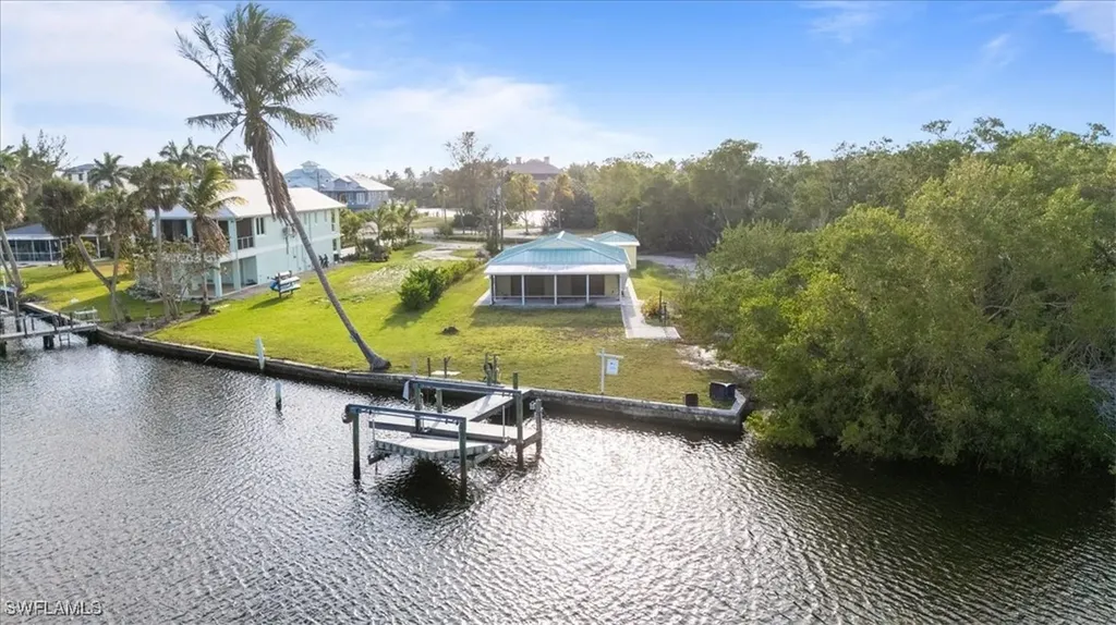 27510 Big Bend Road Bonita Springs FL 34134