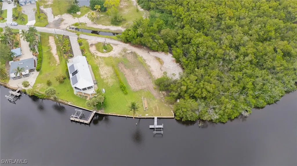 27510 Big Bend Road Bonita Springs FL 34134