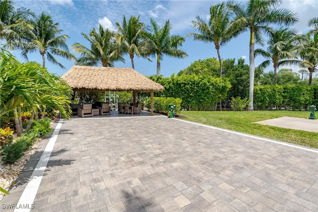 13379 Snook Circle Naples FL 34114