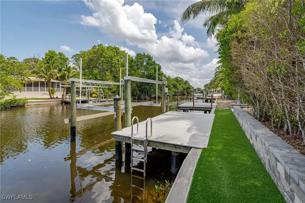13379 Snook Circle Naples FL 34114