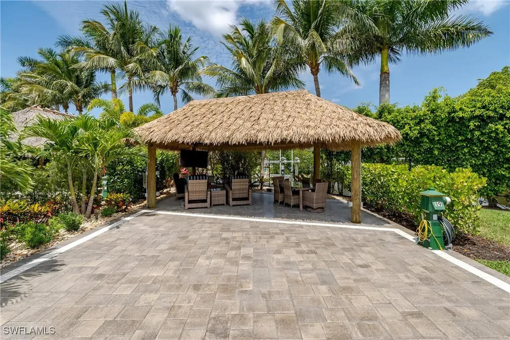 13379 Snook Circle Naples FL 34114