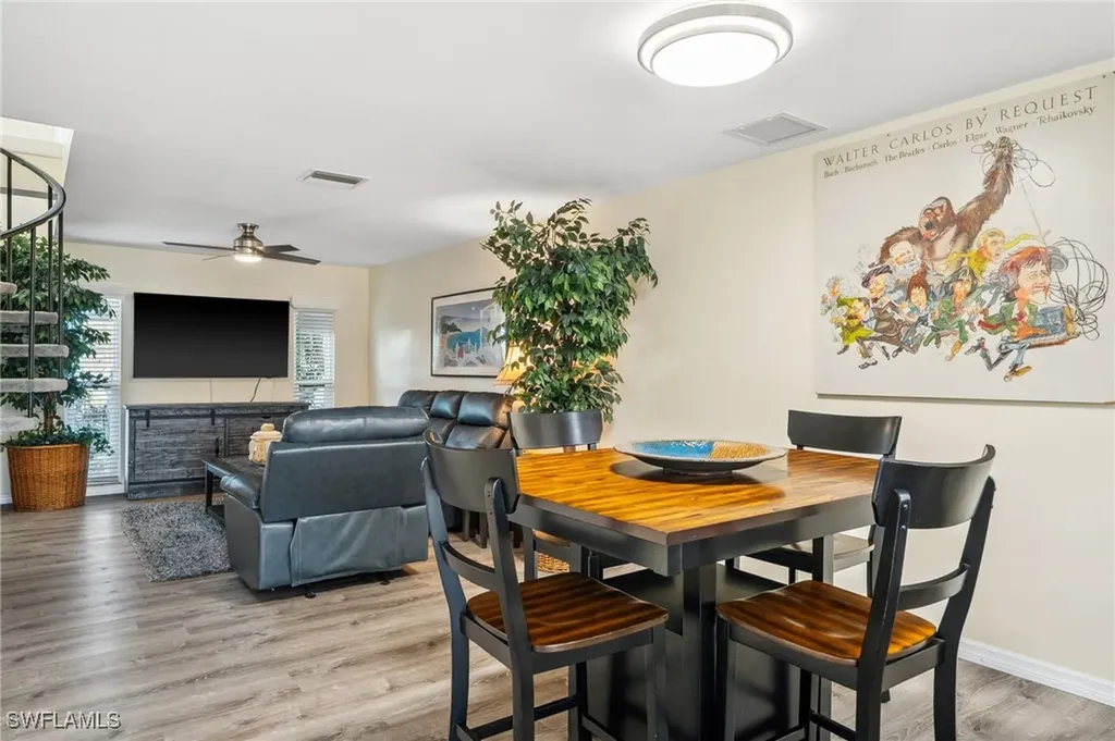 4803 SW Santa Barbara Court Cape Coral FL 33914