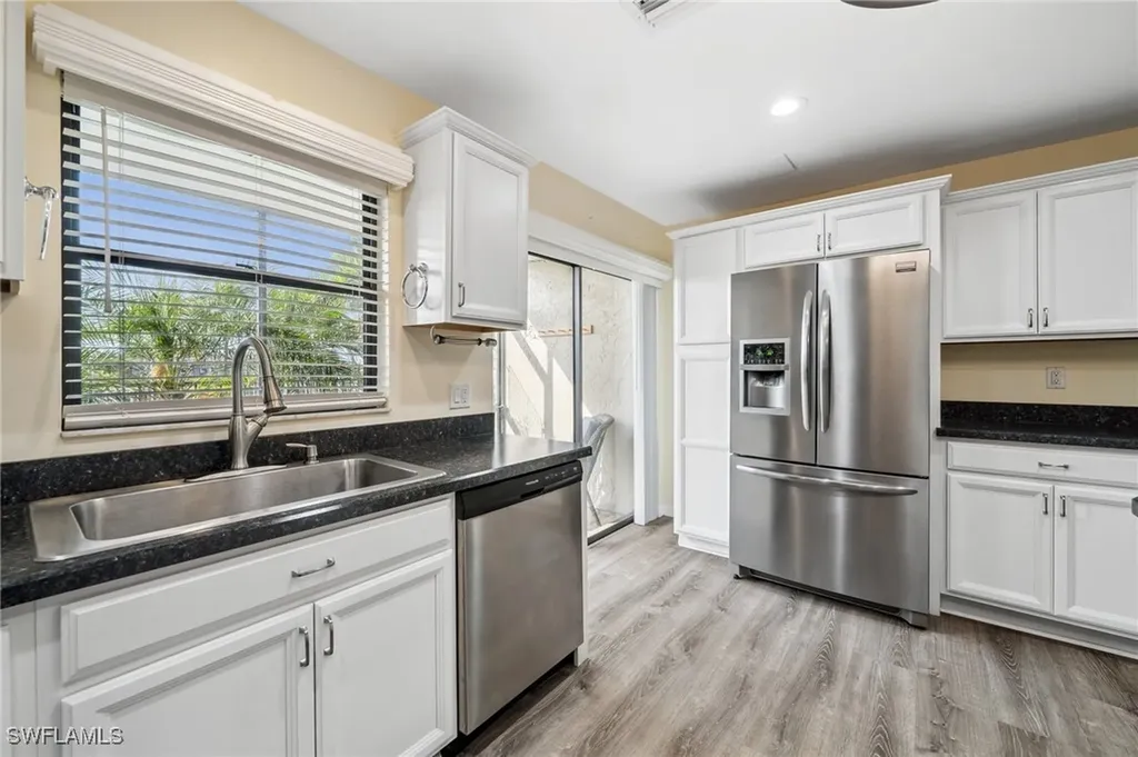 4803 SW Santa Barbara Court Cape Coral FL 33914