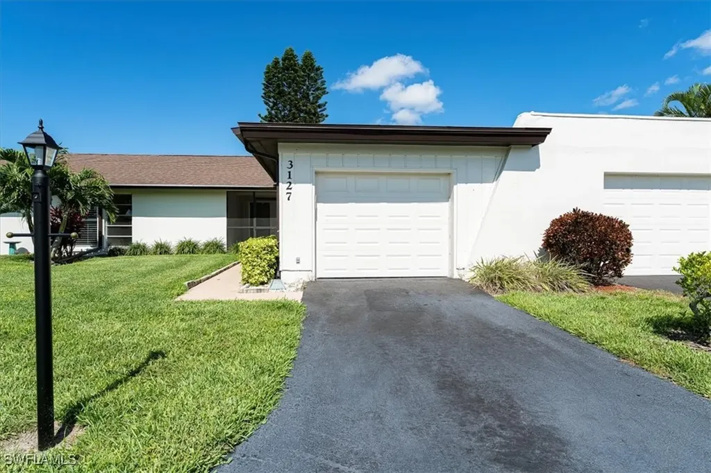 3127 Boca Ciega Drive Naples FL 34112