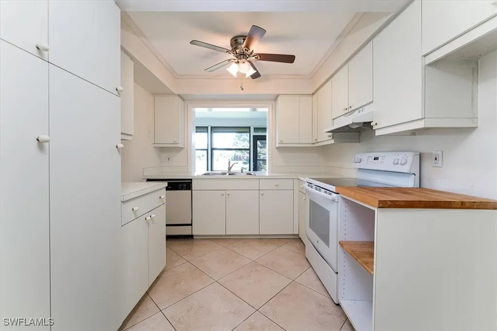 3127 Boca Ciega Drive Naples FL 34112