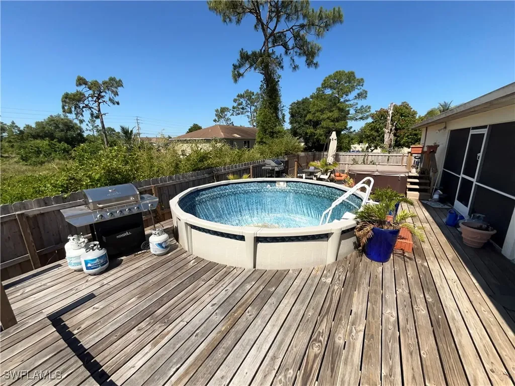4767/4765 22nd Street SW Lehigh Acres FL 33973