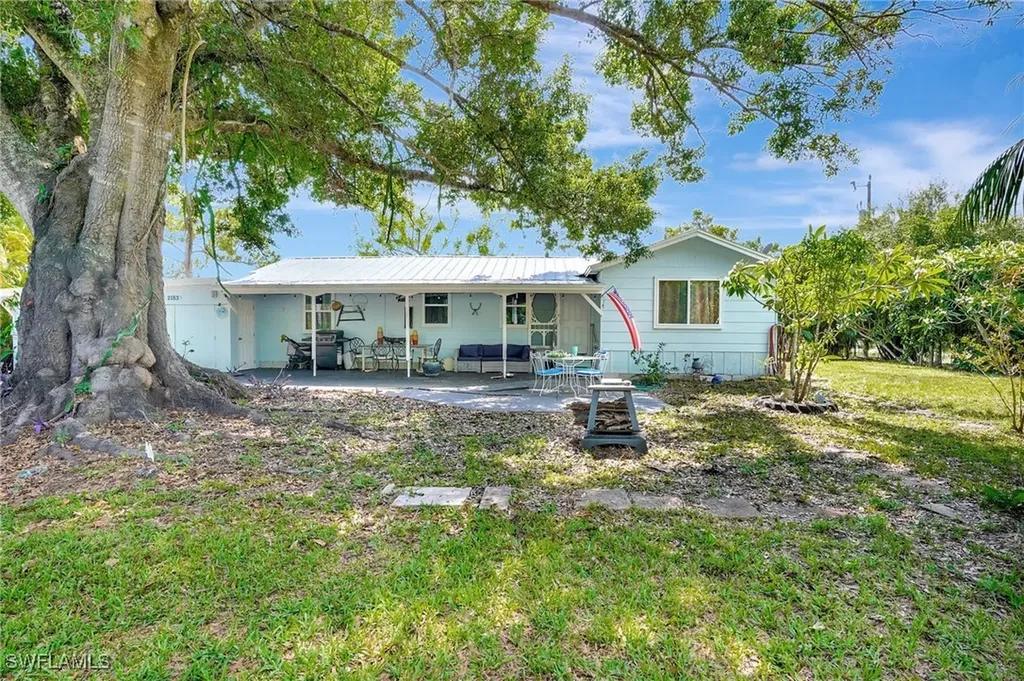 2153 Twin Brooks Road North Fort Myers FL 33917