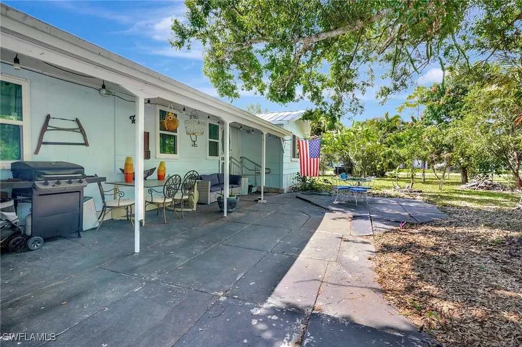 2153 Twin Brooks Road North Fort Myers FL 33917