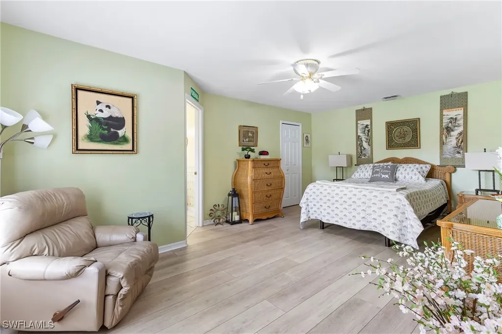 516 SE 14th Terrace Cape Coral FL 33990