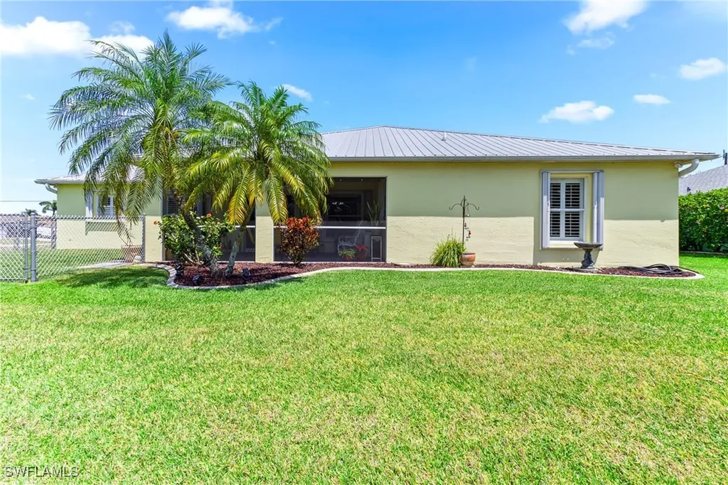 516 SE 14th Terrace Cape Coral FL 33990