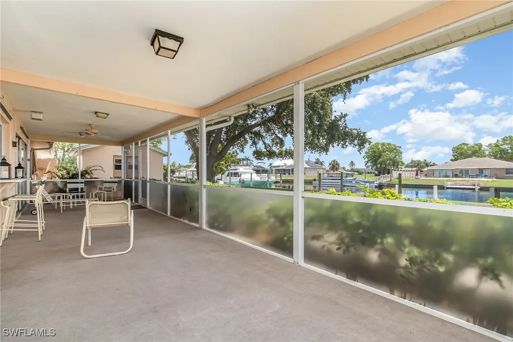 2114 Aruba Avenue Fort Myers FL 33905