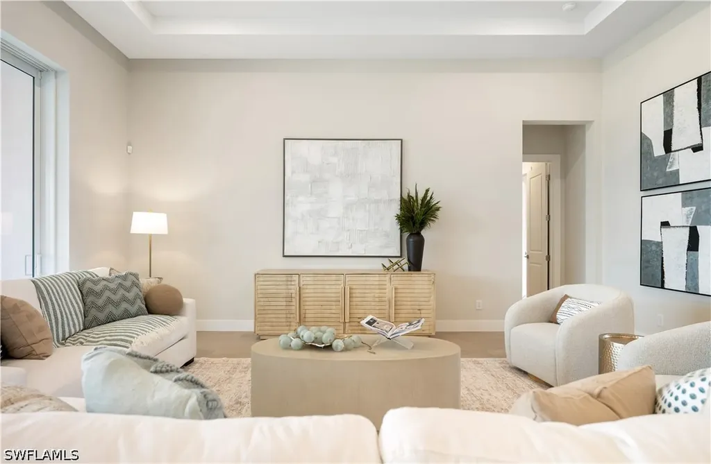 8766 Driftwood Drive Naples FL 34114