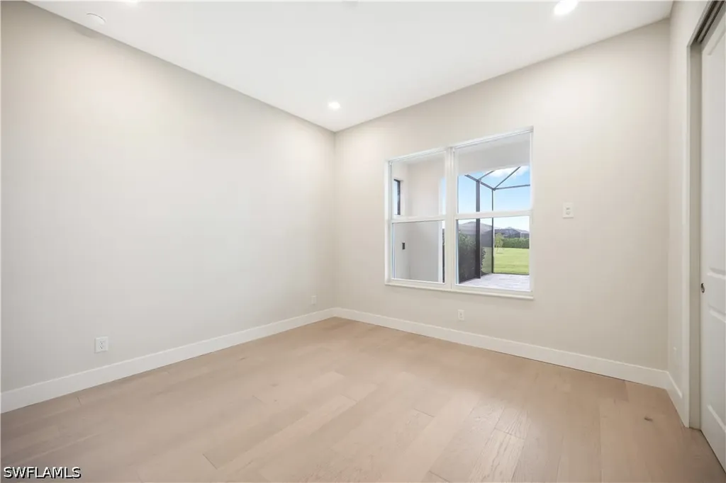 8766 Driftwood Drive Naples FL 34114