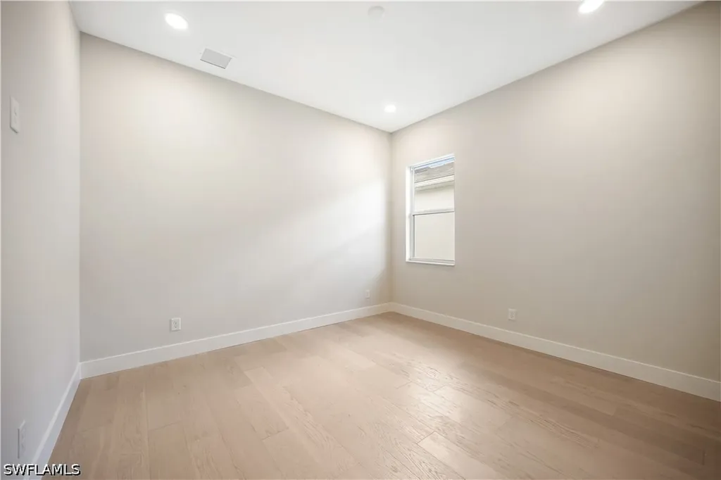 8766 Driftwood Drive Naples FL 34114