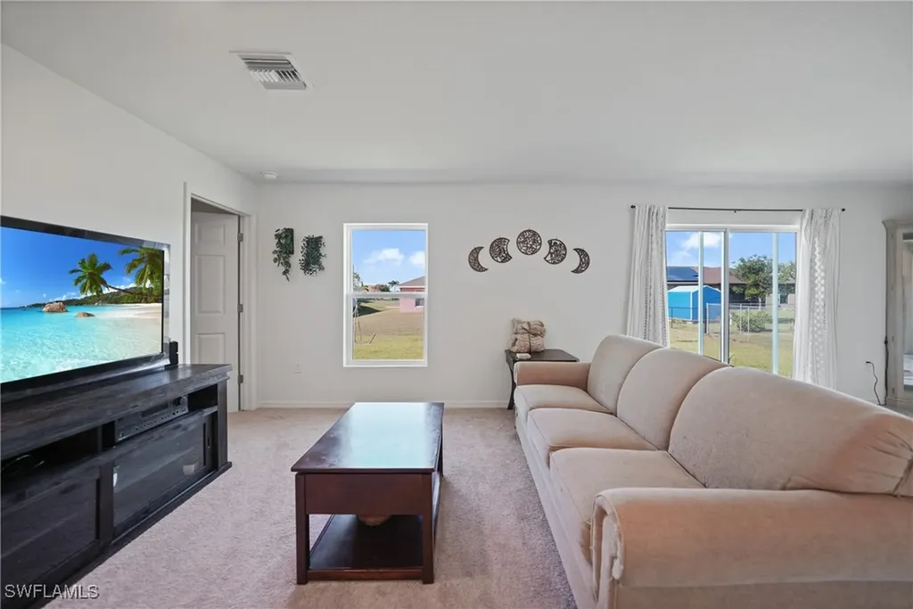 3002 NW 3rd Place Cape Coral FL 33993