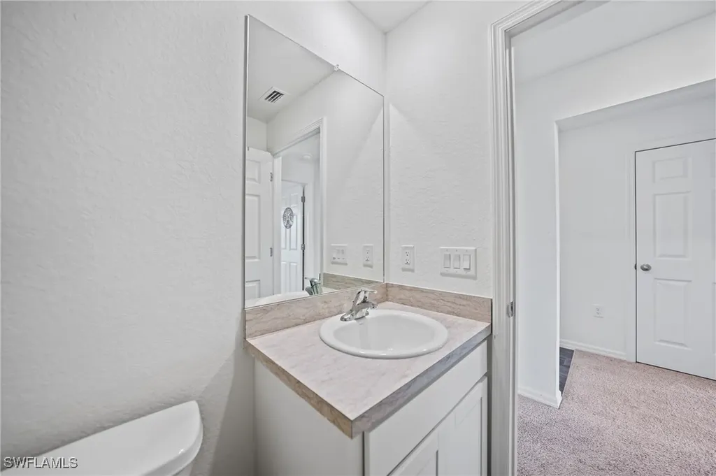 3002 NW 3rd Place Cape Coral FL 33993