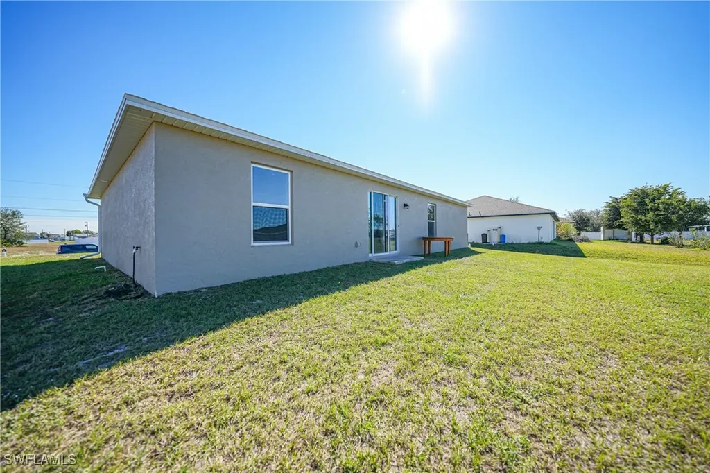 3002 NW 3rd Place Cape Coral FL 33993