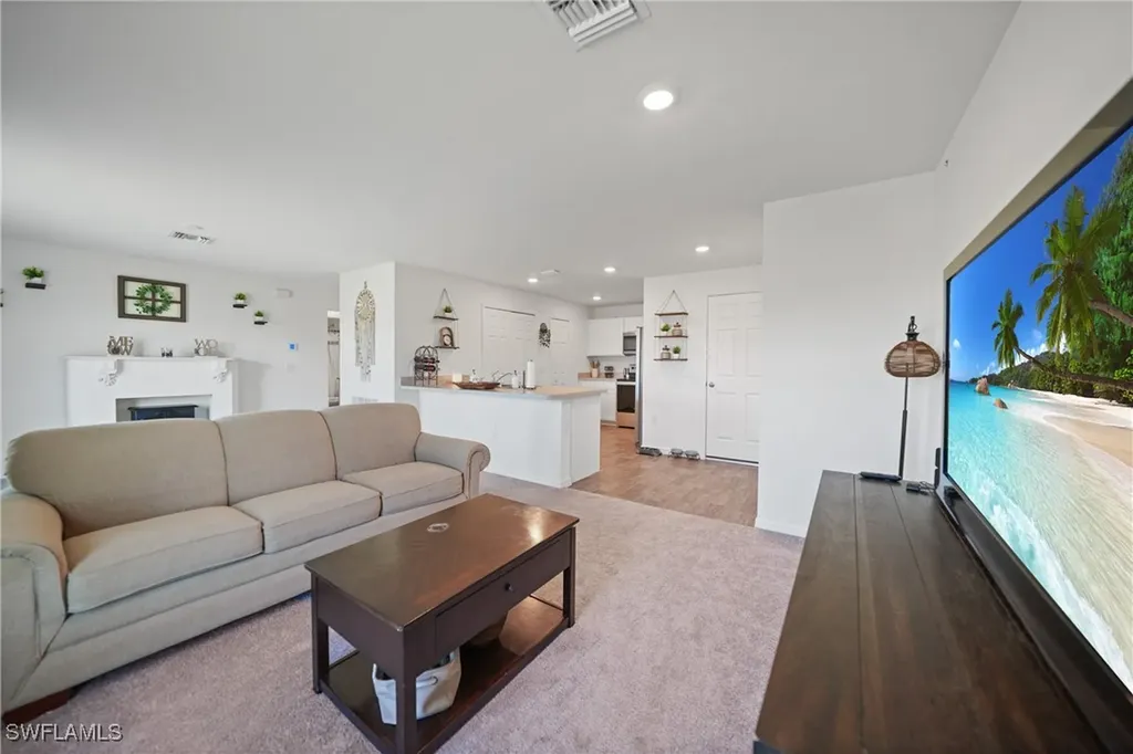 3002 NW 3rd Place Cape Coral FL 33993