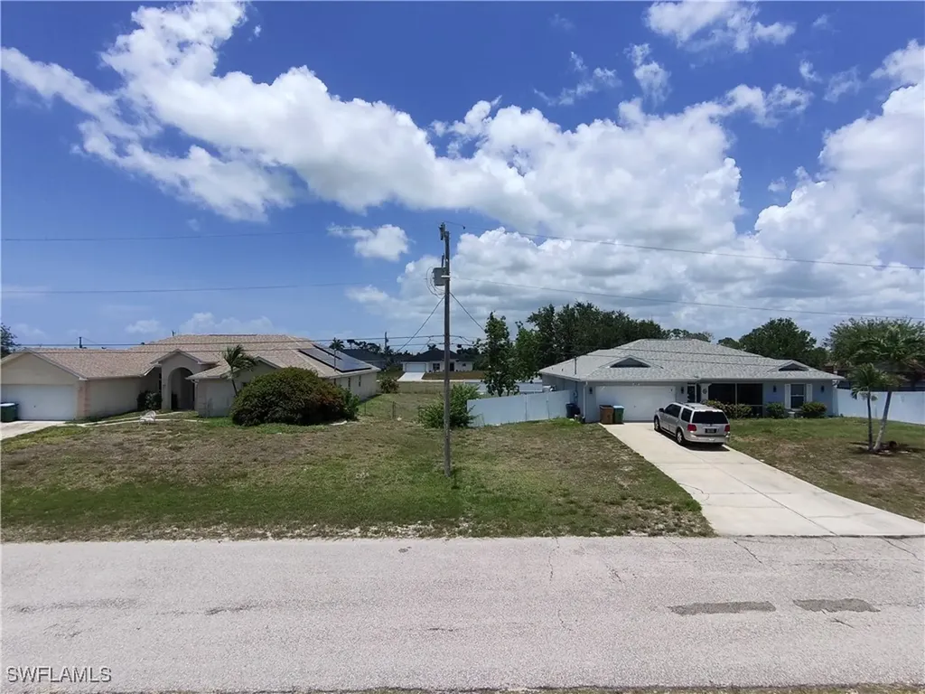 1622 NW 1st Terrace Cape Coral FL 33993