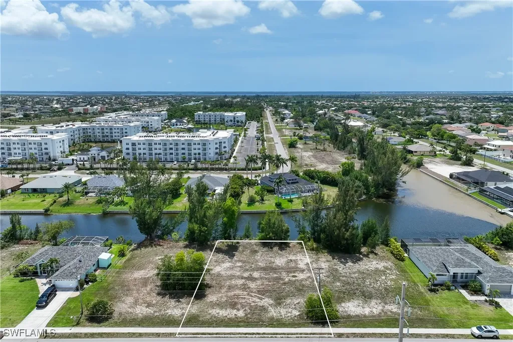 2300 SW 20th Avenue Cape Coral FL 33991