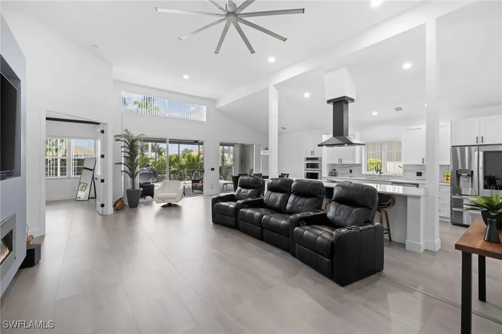6903 Mauna Loa Lane Naples FL 34113