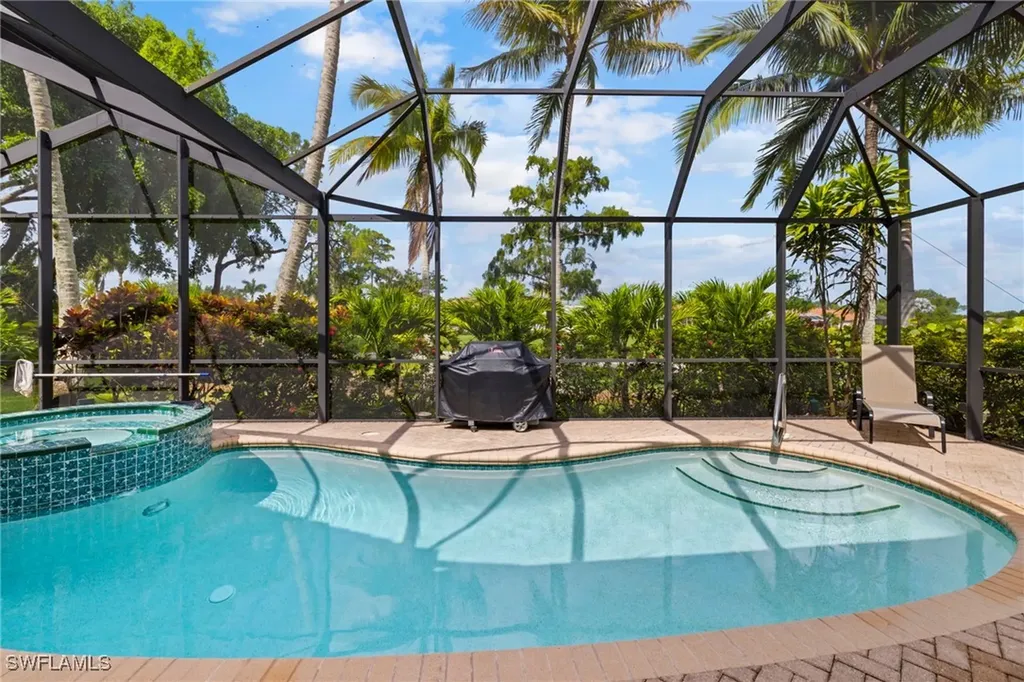 6903 Mauna Loa Lane Naples FL 34113