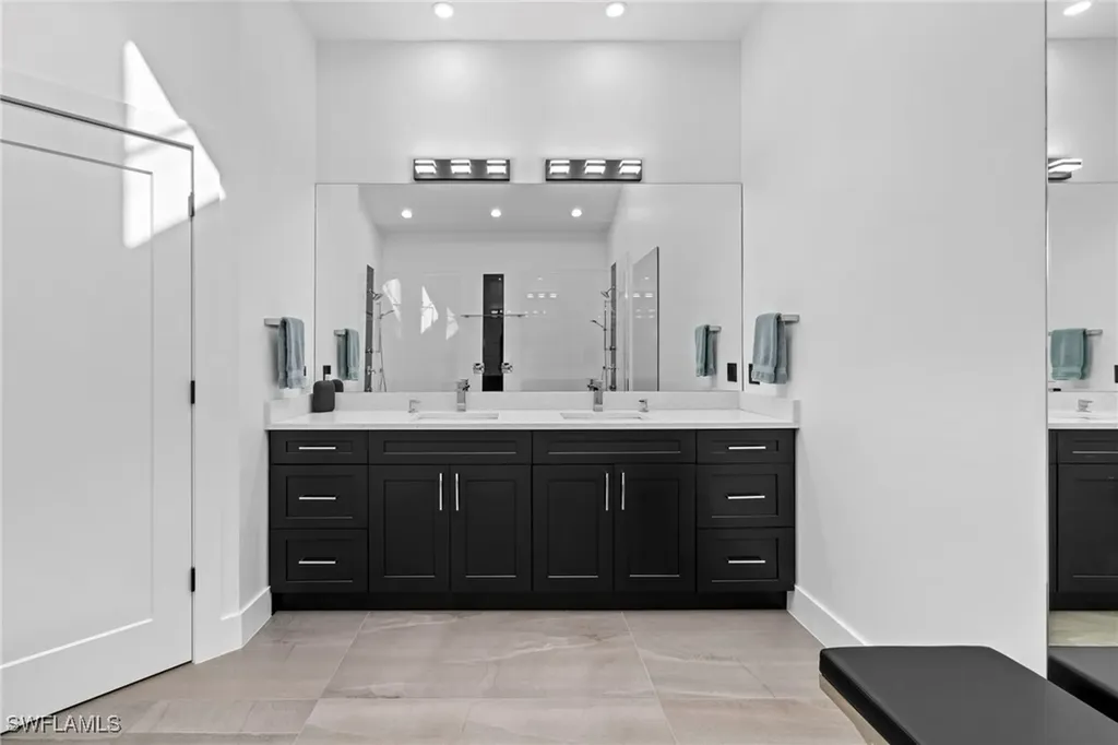 6903 Mauna Loa Lane Naples FL 34113