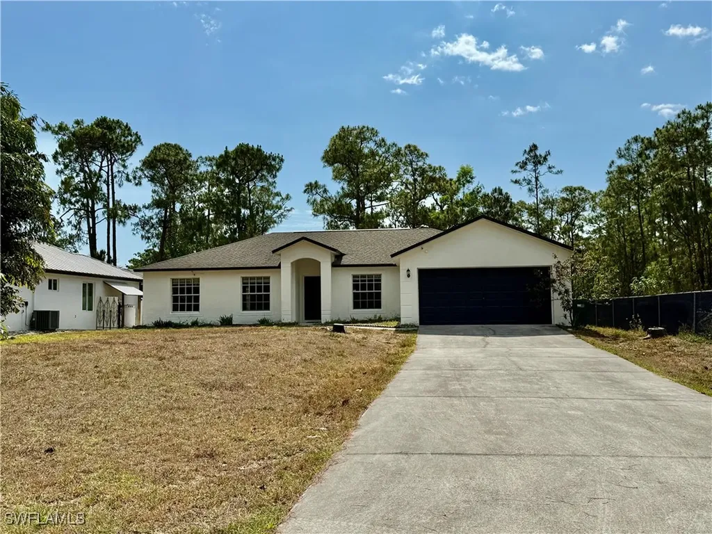 4575 16th Street NE Naples FL 34120